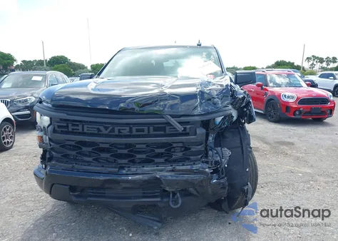 2024 Chevrolet Silverado 1500 2Wd Short Bed Custom z USA, uszkodzony, nr VIN 1GCPABEK5RZ302345